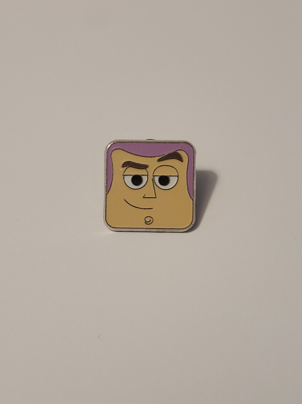 Disney Buzz Lightyear Smiling Face Pin 👓
